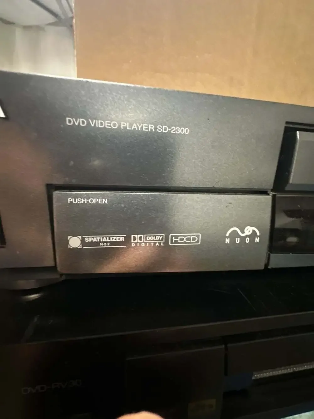 Toshiba SD-2300 DVD Video Player with Nuon Technology